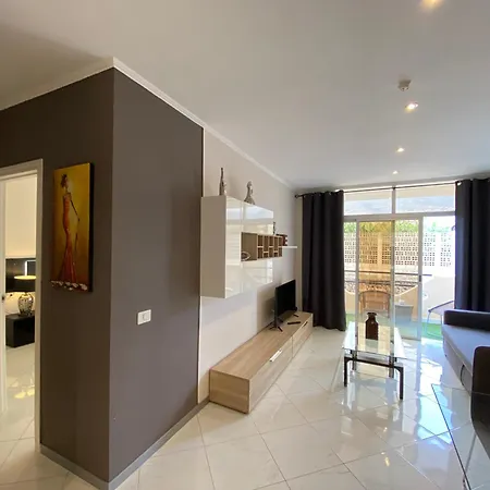 Adeje, Calle El Horno Apartman *